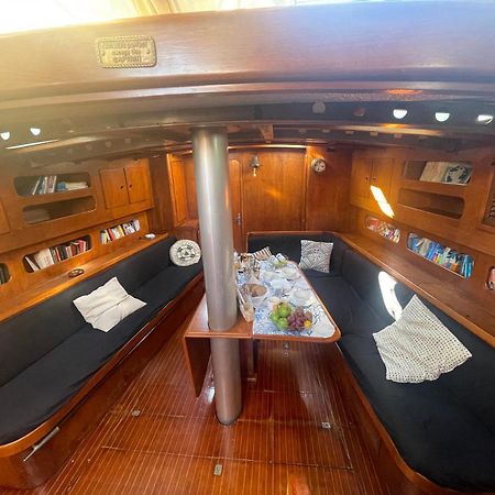 Sailboat B&B On Board 卡塔尼亚 外观 照片