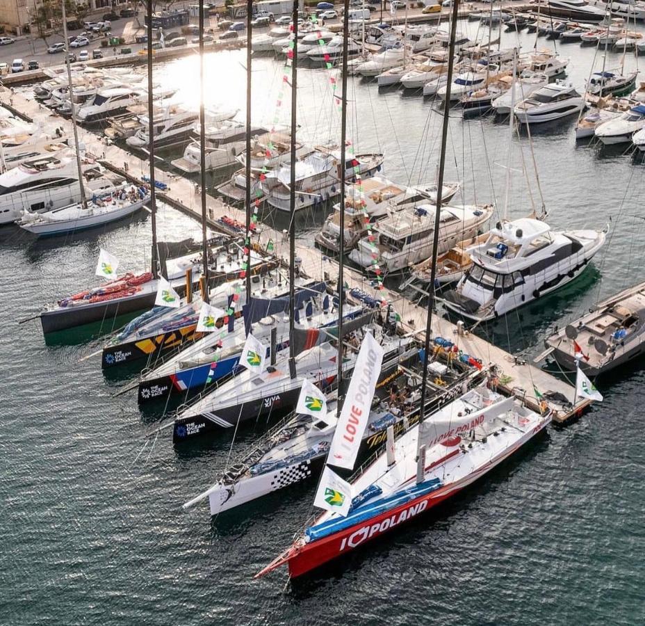 Sailboat B&B On Board 卡塔尼亚 外观 照片