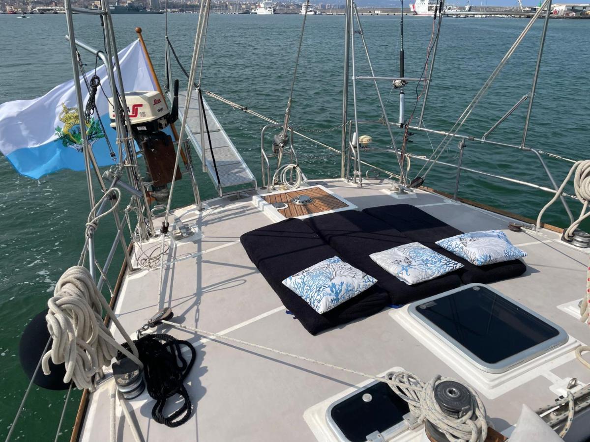 Sailboat B&B On Board 卡塔尼亚 外观 照片