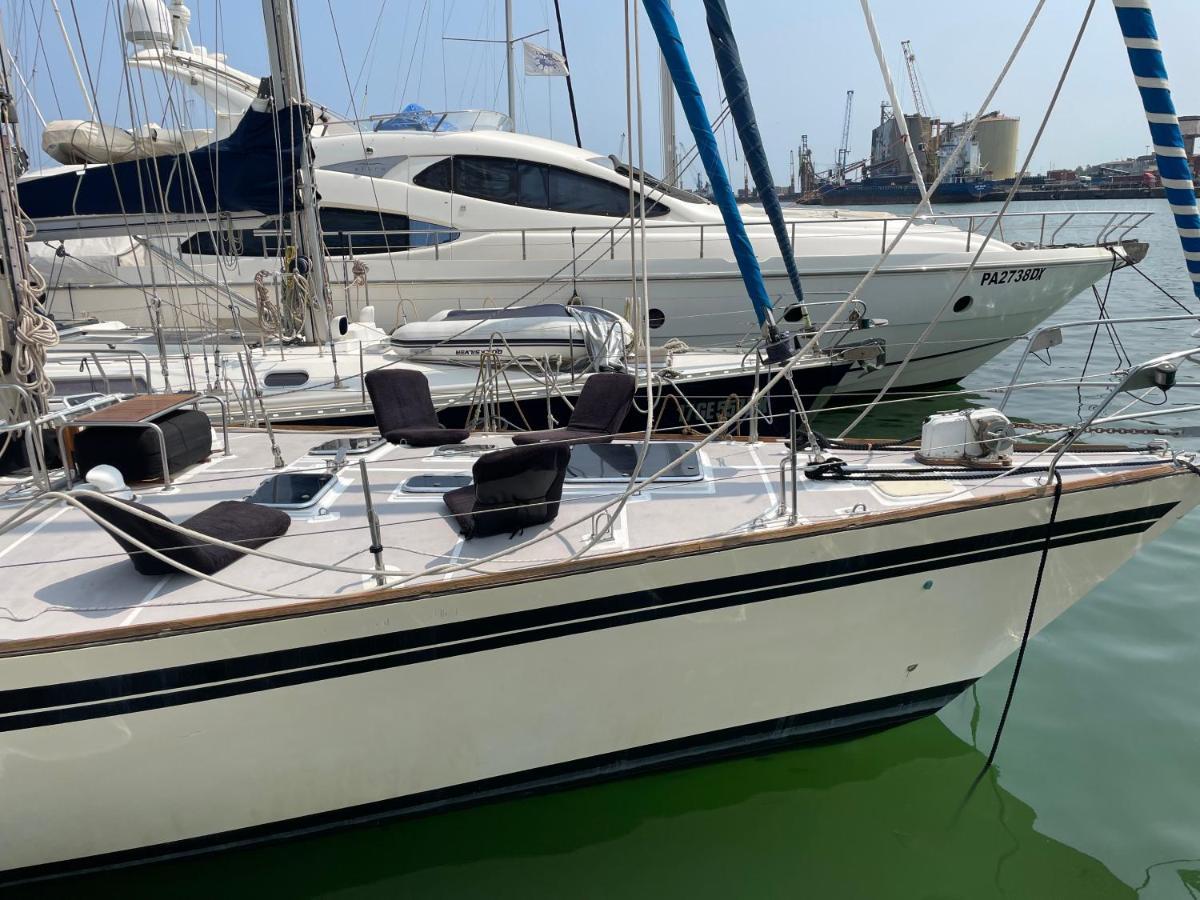 Sailboat B&B On Board 卡塔尼亚 外观 照片