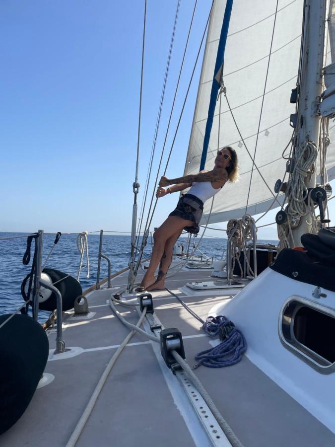Sailboat B&B On Board 卡塔尼亚 外观 照片