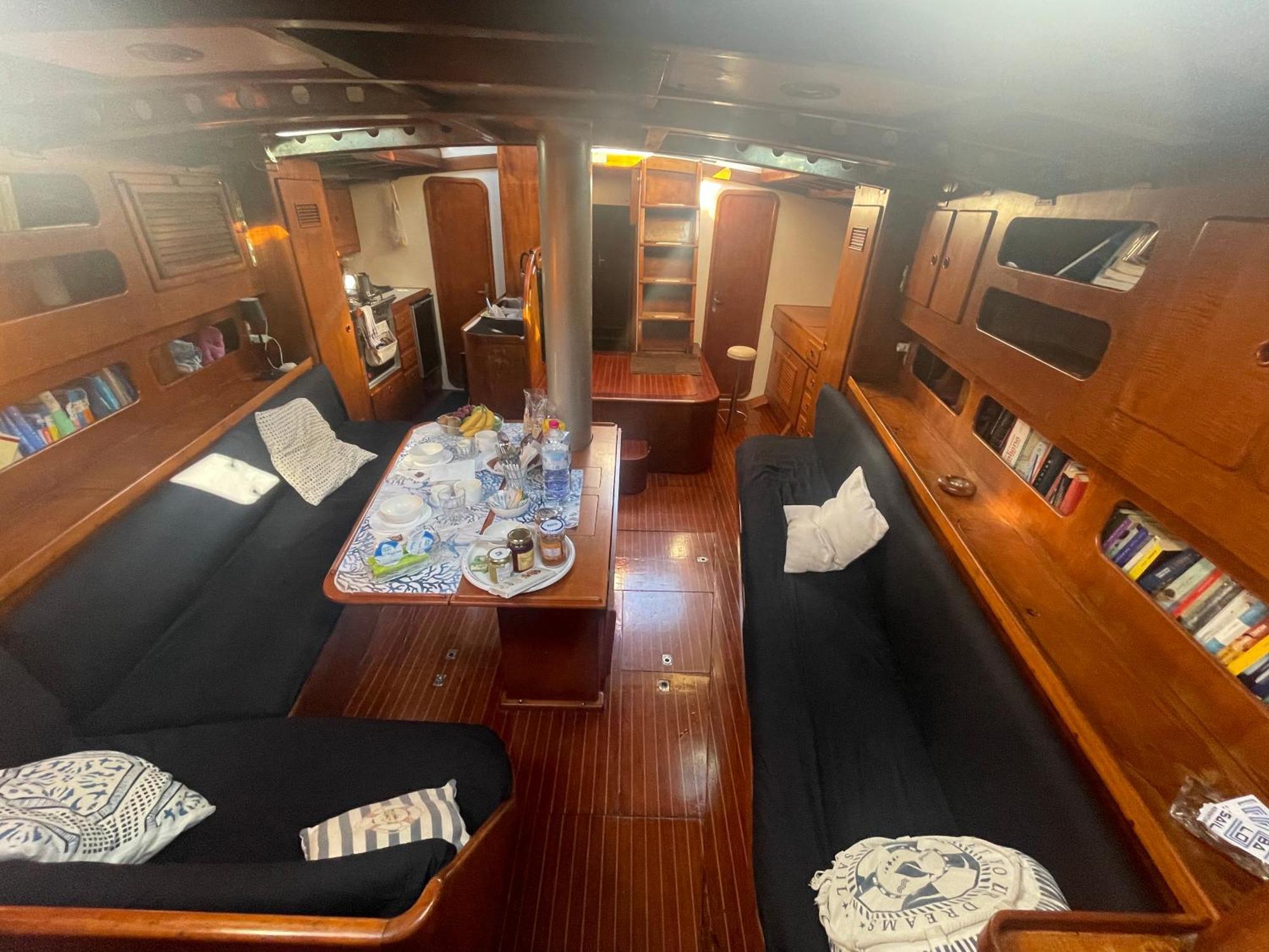 Sailboat B&B On Board 卡塔尼亚 外观 照片
