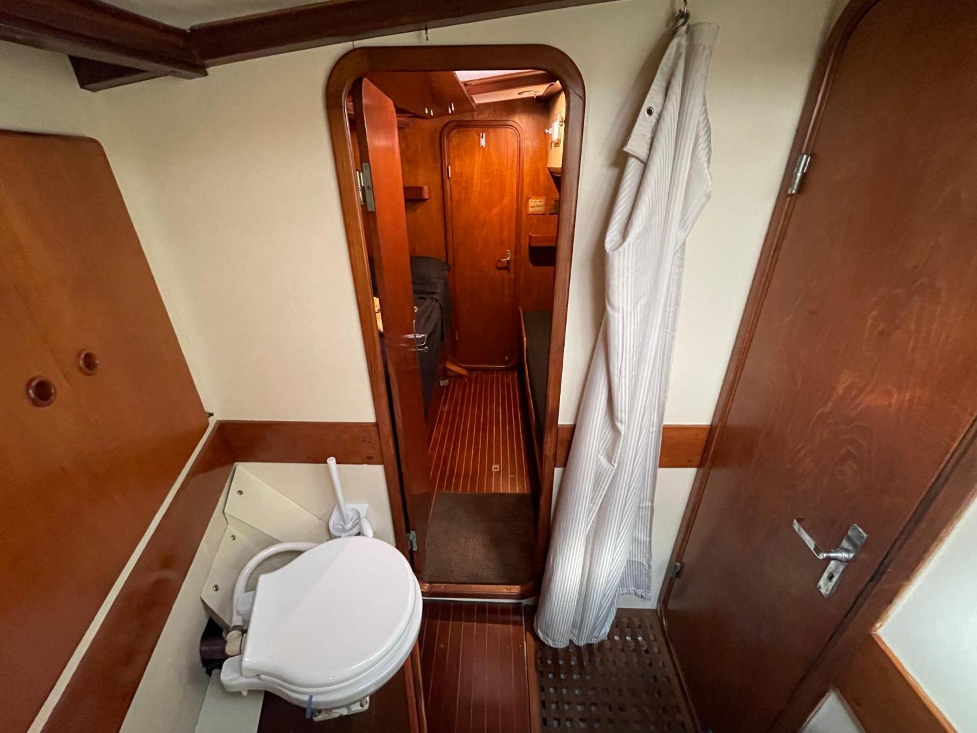 Sailboat B&B On Board 卡塔尼亚 外观 照片